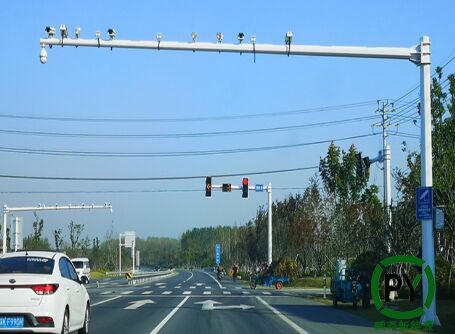 道路監控立桿