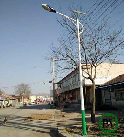 滄州6米40瓦太陽能路燈