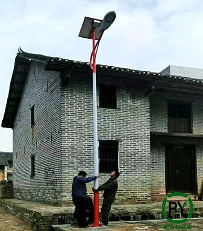 保定新農村太陽能路燈價格這么貴為何還說劃算