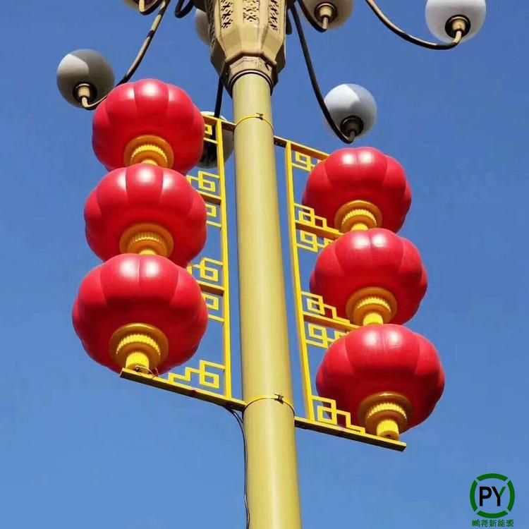 喜迎國慶，路燈桿穿新衣-發光LED燈籠